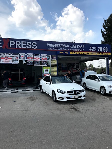 EXPRESS OTO YIKAMA VE DETAYLI TEMİZLİK