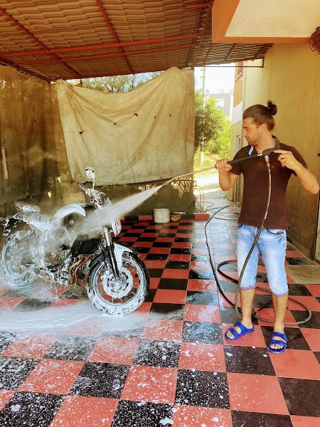 CADDE OTO YIKAMA (car Washing Мийка автомобіля автомойка)